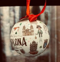 Bola de navidad Plamplona Ilustraciones