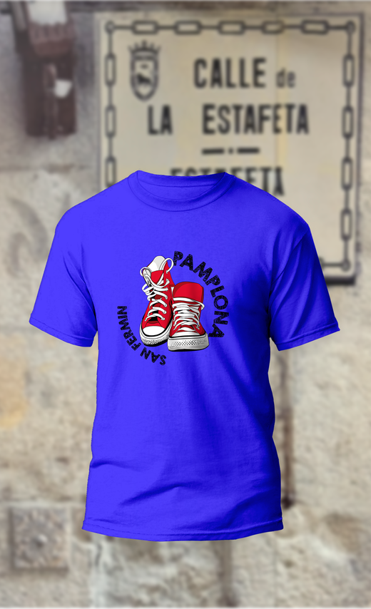 Camiseta con zapatillas Converse rojas