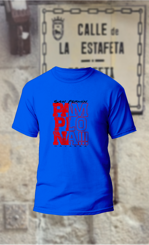 Camiseta texto rojo con Pamplona en vertical