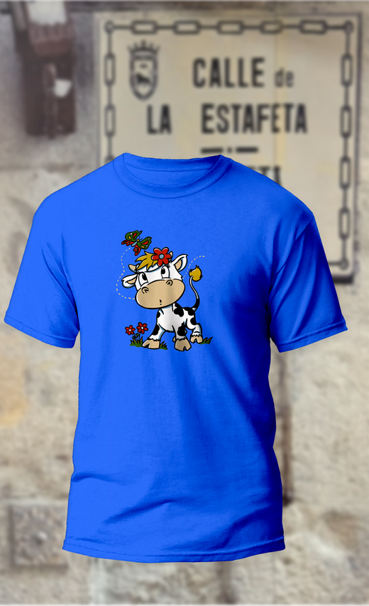 Camiseta vaquita con flor en la cabeza y mariposas encima