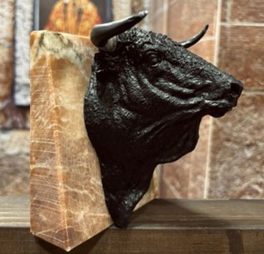 Figura Cabeza de Toro
