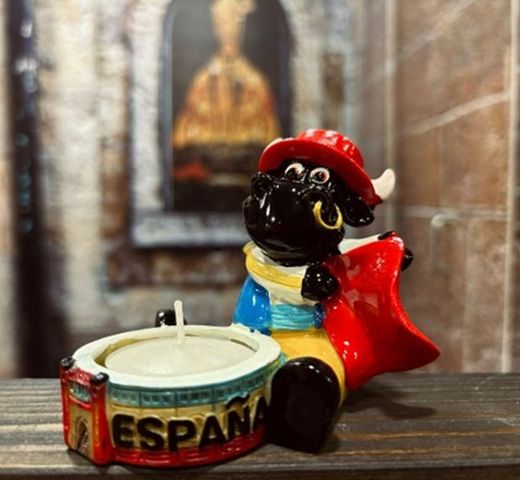 Figura Toro Capote Vela