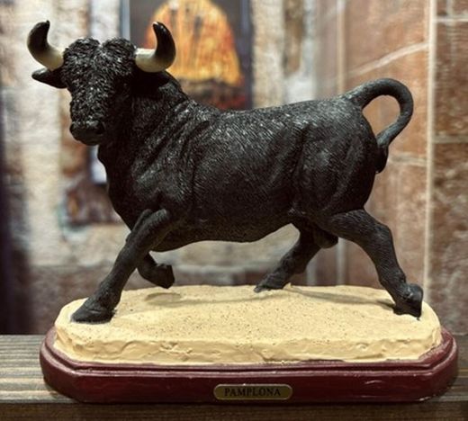 Figura Toro Bravo