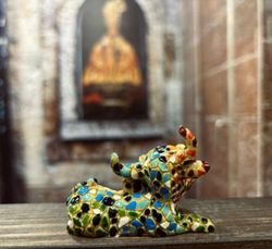 Figura Toro Tumbado Mosaico