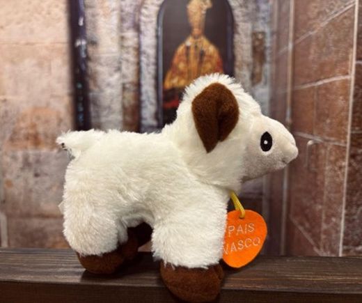 Oveja de peluche