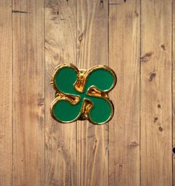 Pin Lauburu verde