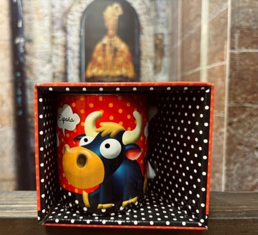 Taza con caja Toro gracioso