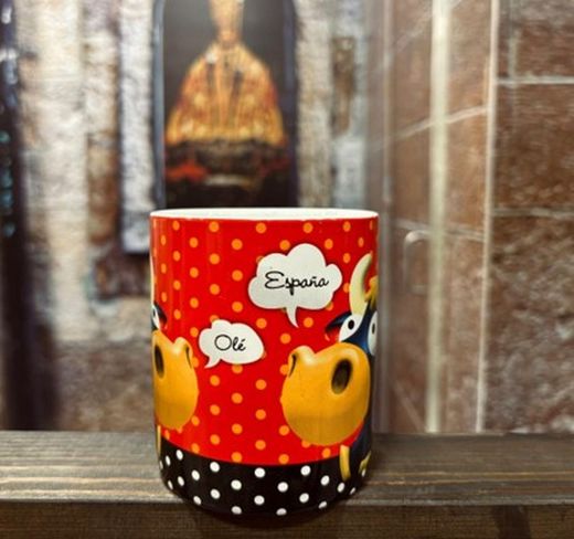 Taza con caja Toro gracioso
