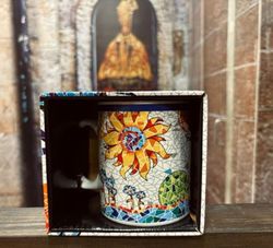 Taza con caja Toro mosaico