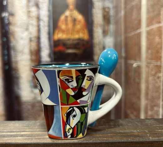 Taza con Cuchara figura geometrica